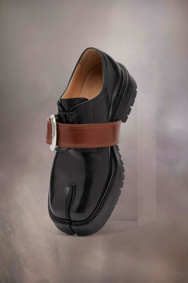maison margiela Derbys Tabi Combat