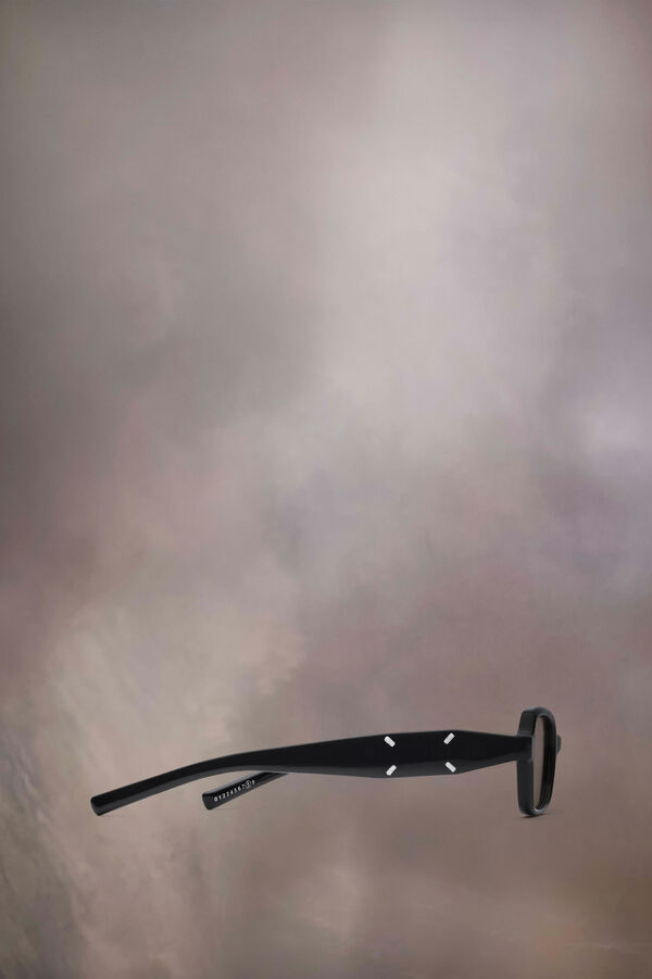 Maison Margiela MM X Gentle Monster MM210 01