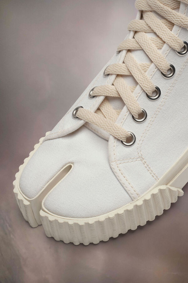 Maison Margiela Sneakers Montantes Tabi