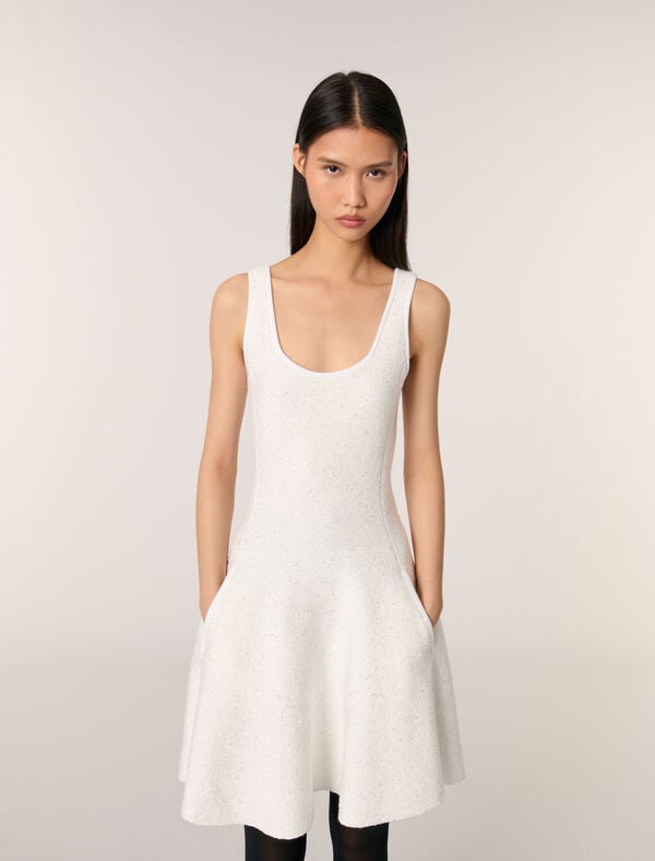 Maje Robe Courte En Maille à Sequins Blanc
