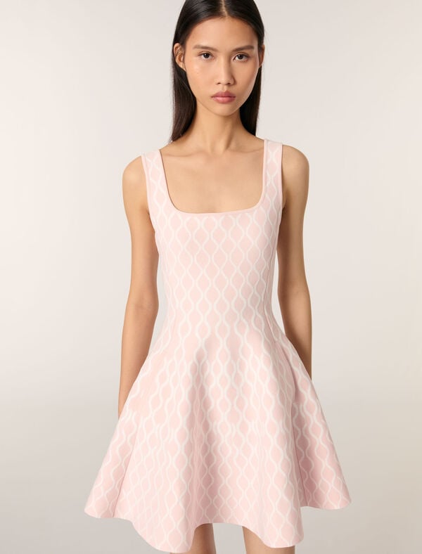 Maje Robe Courte En Maille Jacquard Rose Pale