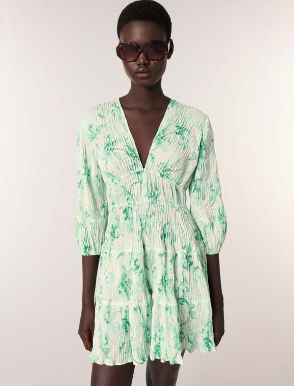 Maje Robe Courte Plissée Imprimée Imprime Floral Vert Fond Ecru
