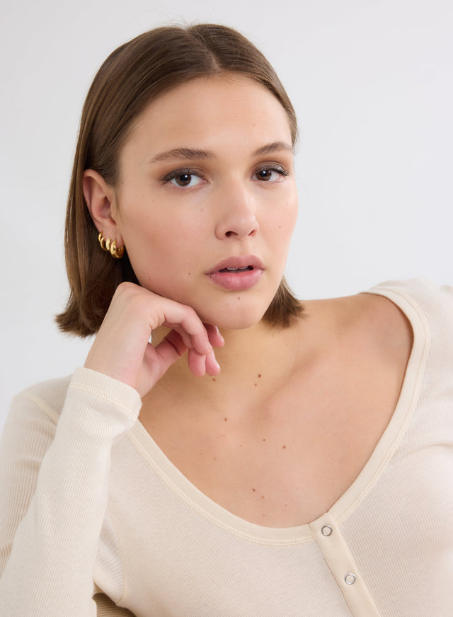 Majestic Filatures Body Écru Côtelé Col U Manches Longues En Coton Organique Coton Organique