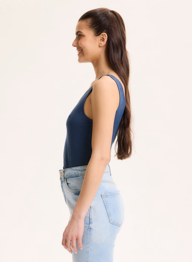 Majestic Filatures Débardeur Bleu Col V En Lin / Elasthanne Lin / Elasthanne