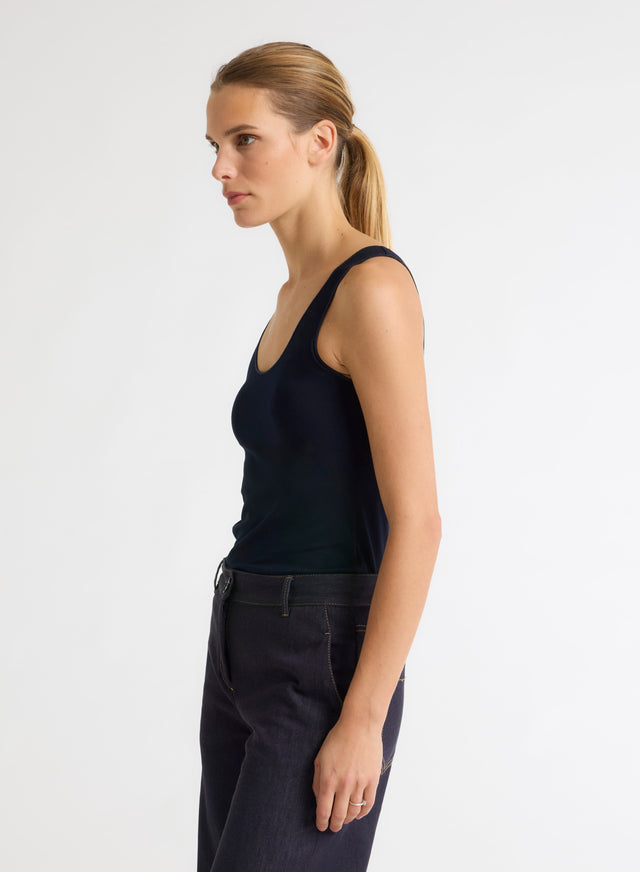 Majestic Filatures Débardeur Marine Abby Finitions Bourdon En Viscose Et Élasthanne Viscose / Élasthanne