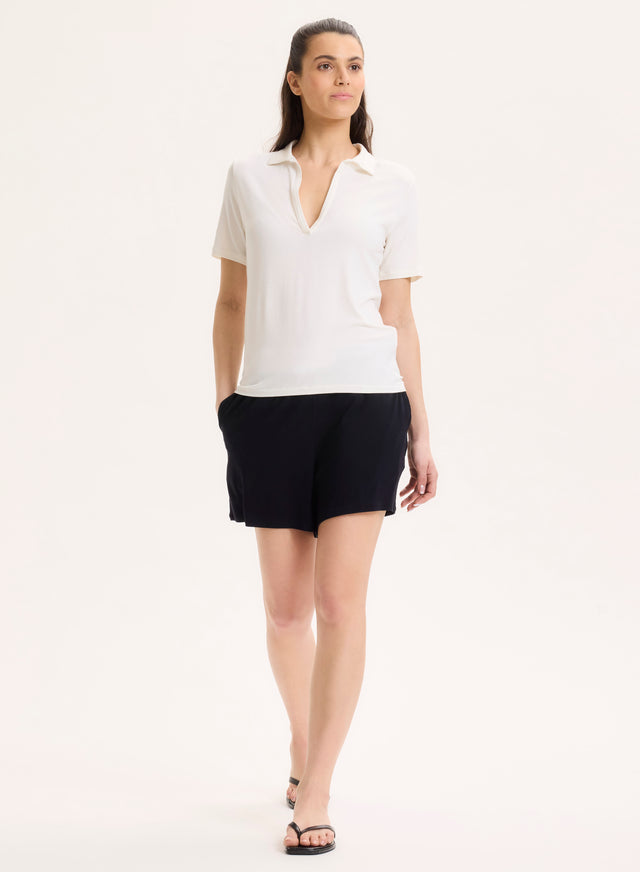 Majestic Filatures Polo Écru Col Polo Manches Courtes En Viscose / Élasthanne Viscose / Élasthanne