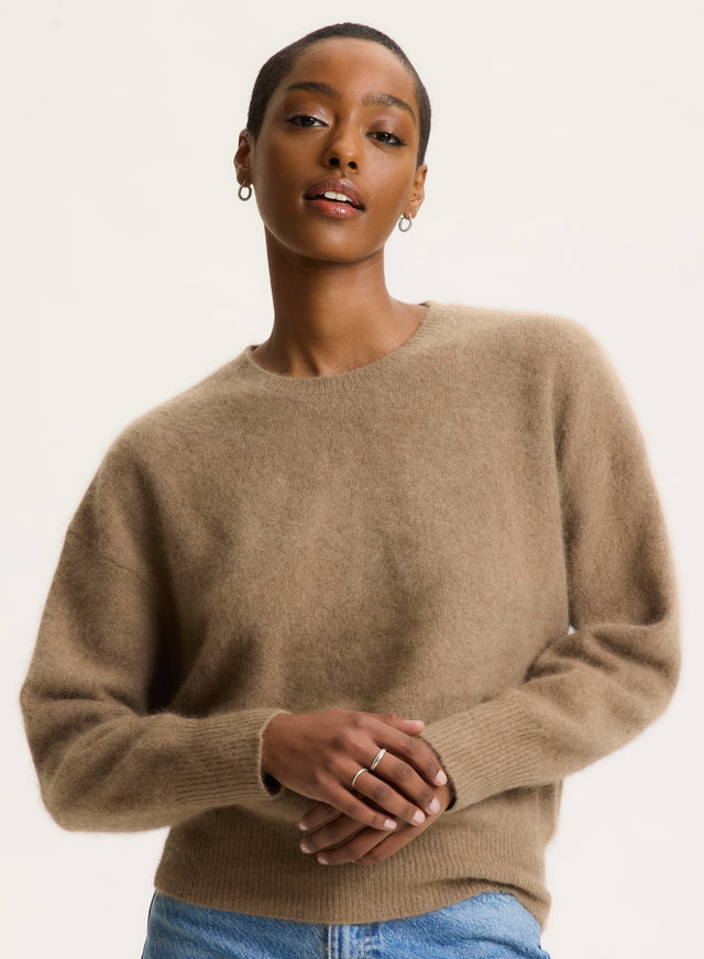 majestic filatures Pull Beige Col Rond Manches Longues Raccoon / Polyamide