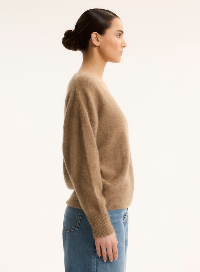 Majestic Filatures Pull Beige Col V Manches Longues En Raccoon / Polyamide Raccoon / Polyamide