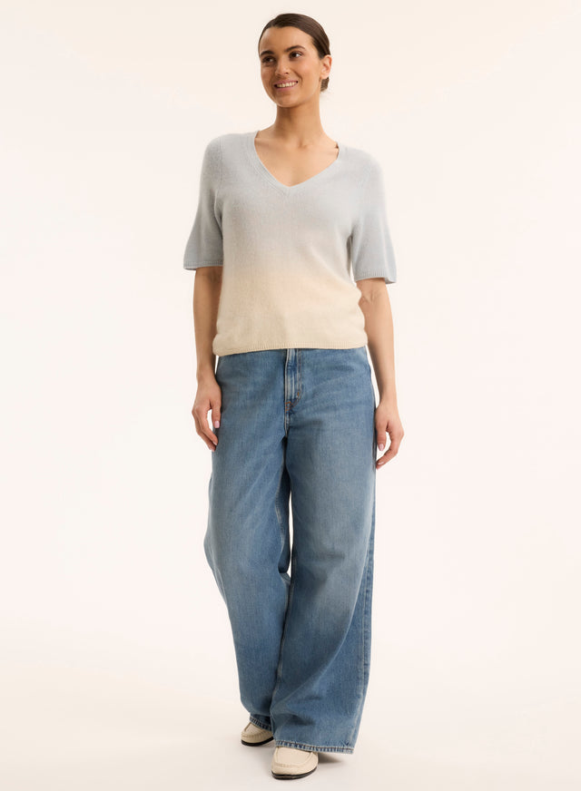 Majestic Filatures Pull Bleu Col V Manches Courtes En Raccoon / Polyamide Raccoon / Polyamide