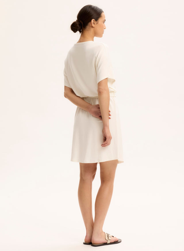 Majestic Filatures Robe Écrue Col Rond Manches Courtes En Viscose / Élasthanne Viscose / Élasthanne