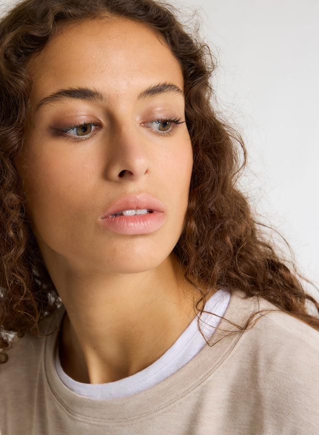 Majestic Filatures Sweat Beige Col Rond Manches Longues En Viscose / Élasthanne Viscose / Élasthanne