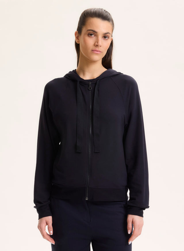 Majestic Filatures Sweat Marine Col Capuche Manches Raglan Longues En Viscose / Élasthanne Viscose / Élasthanne