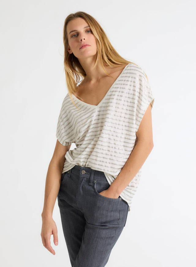 Majestic Filatures T-shirt Argenté Col V Sans Manches En Lin / Elasthanne Lin / Elasthanne