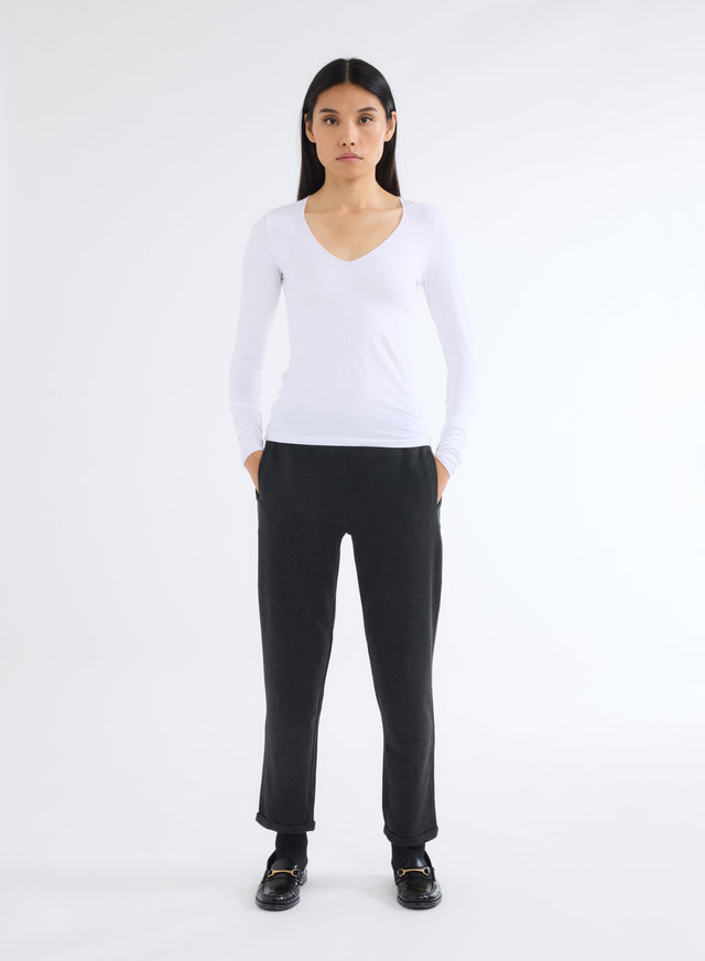 Majestic Filatures T-shirt Blanc Col V Manches Longues En Viscose Et Élasthanne Viscose / Élasthanne