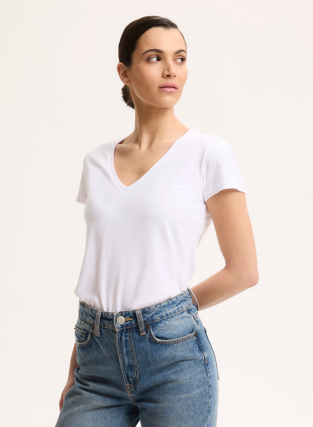 Majestic Filatures T-shirt Blanc Julia Col V Manches Courtes En Deluxe Coton Deluxe Coton