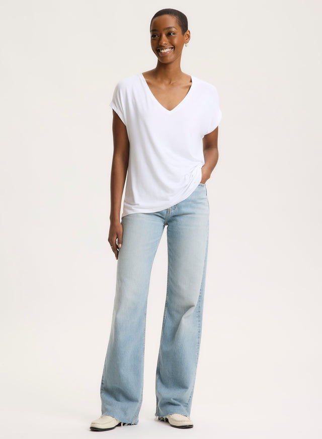 Majestic Filatures T-shirt Blanc Manches Courtes Col V En Viscose Et Élasthanne Viscose / Élasthanne