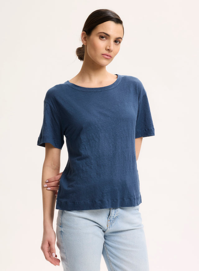 majestic filatures T-shirt Bleu Col Rond Manches Courtes en Lin / Elasthanne Lin / Elasthanne