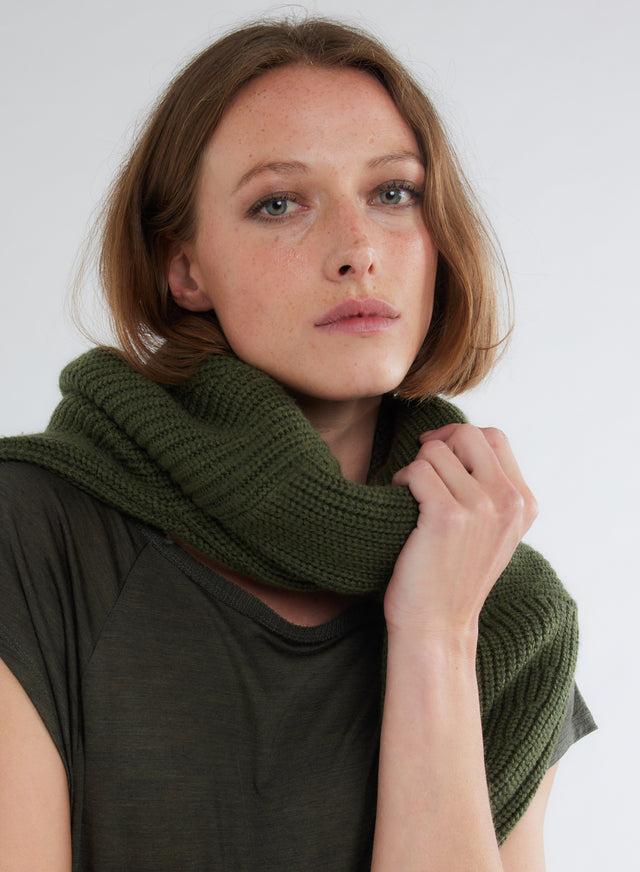 Majestic Filatures T-shirt Kaki Col Bateau Manches Courtes En Laine Et Lyocell Lyocell / Laine Vierge