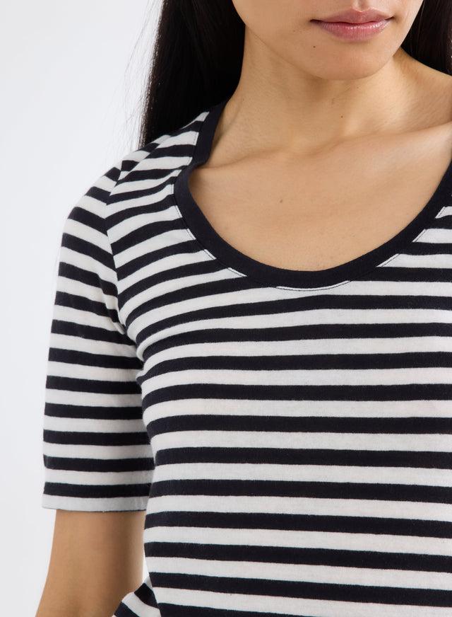 Majestic Filatures T-shirt Marine Et Blanc Rayé Col U Manches Coudes En Coton Organique Et Cachemire Coton Organique / Cachemire