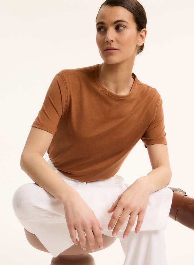 Majestic Filatures T-shirt Marron Col Rond Manches Courtes En Lyocell / Tencel / Coton Organique Lyocell / Tencel / Coton Organique