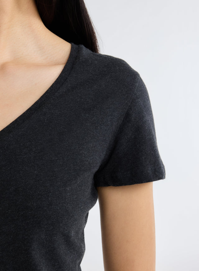 Majestic Filatures T-shirt Noir Chiné Col V Manches Courtes En Deluxe Coton Deluxe Coton