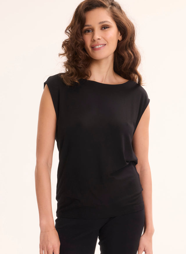 Majestic Filatures T-shirt Noir Col Bénitier Manches Courtes En Viscose / Élasthanne Viscose / Élasthanne