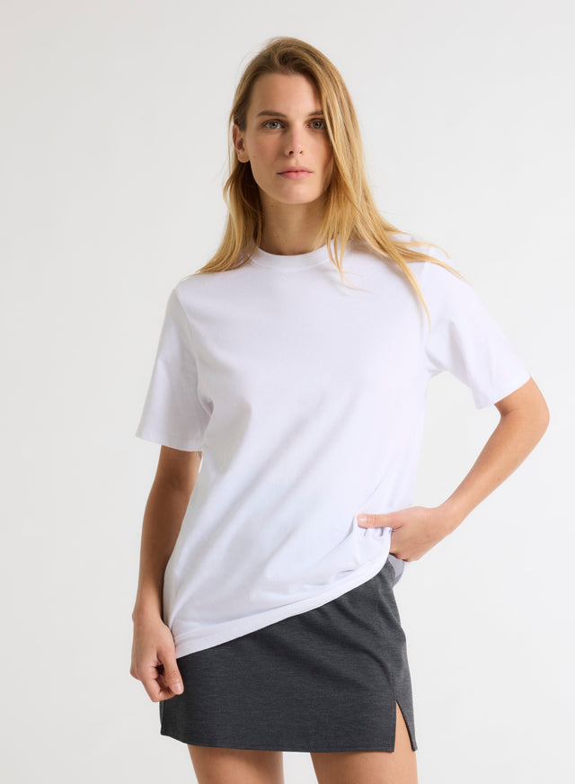 majestic filatures T-shirt Noir Col Rond Manches Courtes en Coton organique / Coton recyclé Coton organique / Coton recyclé majestic filatures T-shirt Noir Col Rond Manches Courtes en Coton organique / Coton recyclé Coton organique / Coton recyclé