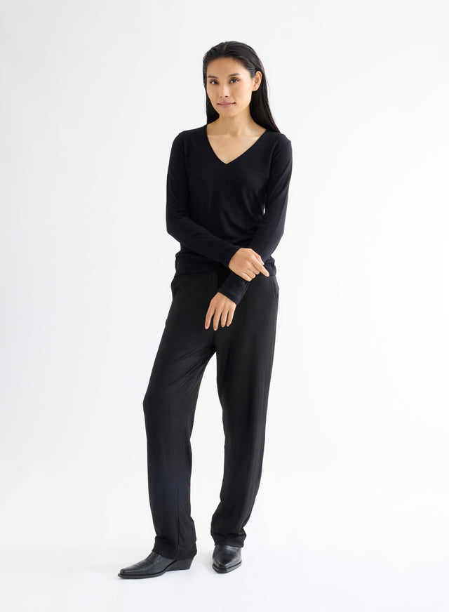 Majestic Filatures T-shirt Noir Col V Manches Longues En Coton Et Cachemire Coton / Cachemire