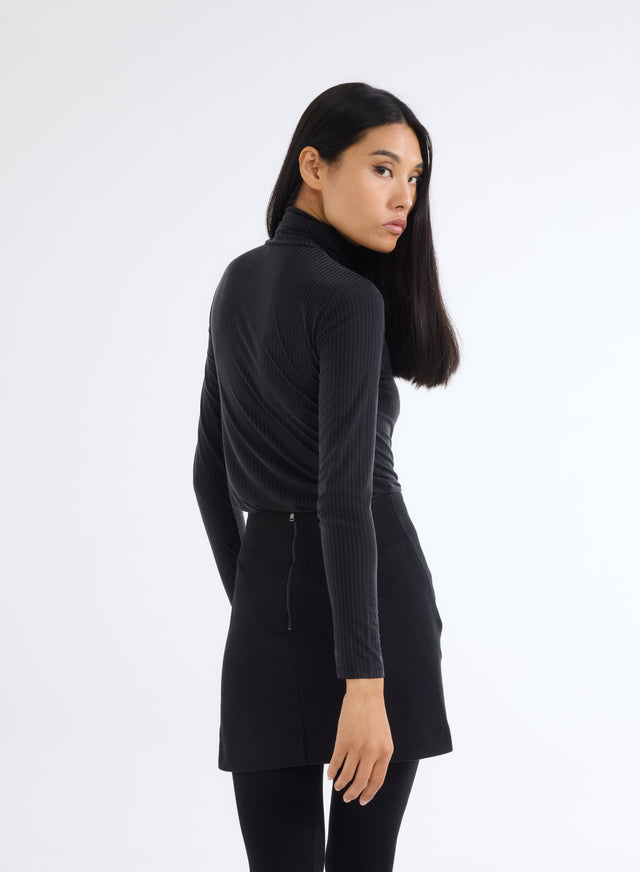 Majestic Filatures T-shirt Noir Côtelé Col Roulé Manches Longues En Cupro Et Elasthanne Cupro / Elasthanne