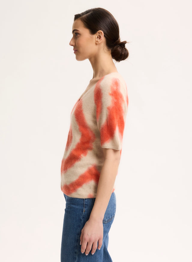 Majestic Filatures T-shirt Orange Col V Manches Courtes En Raccoon / Polyamide Raccoon / Polyamide