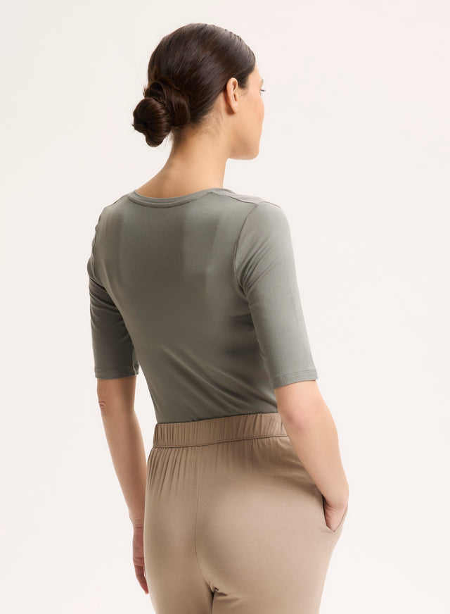 Majestic Filatures T-shirt Vert Col U Manches Coudes En Viscose / Élasthanne Viscose / Élasthanne