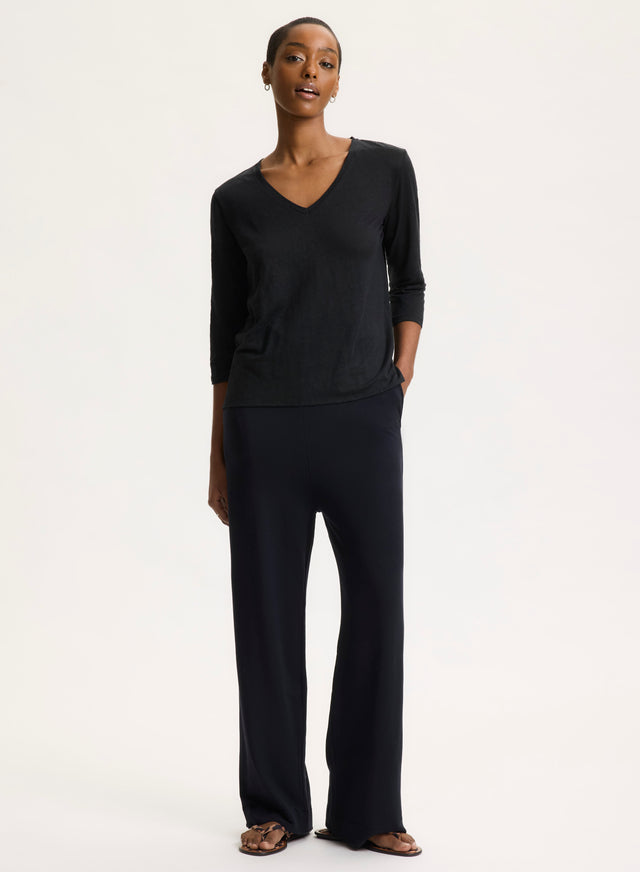 Majestic Filatures Tee Shirt Noir Manches 3/4 Col V En Lin / Elasthanne Lin / Elasthanne
