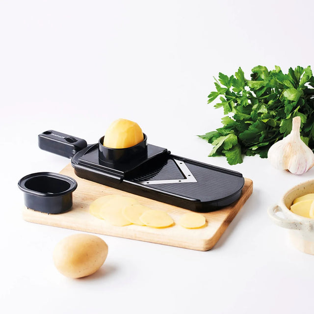 Mastra Mandoline à Main - Lame V - Noir