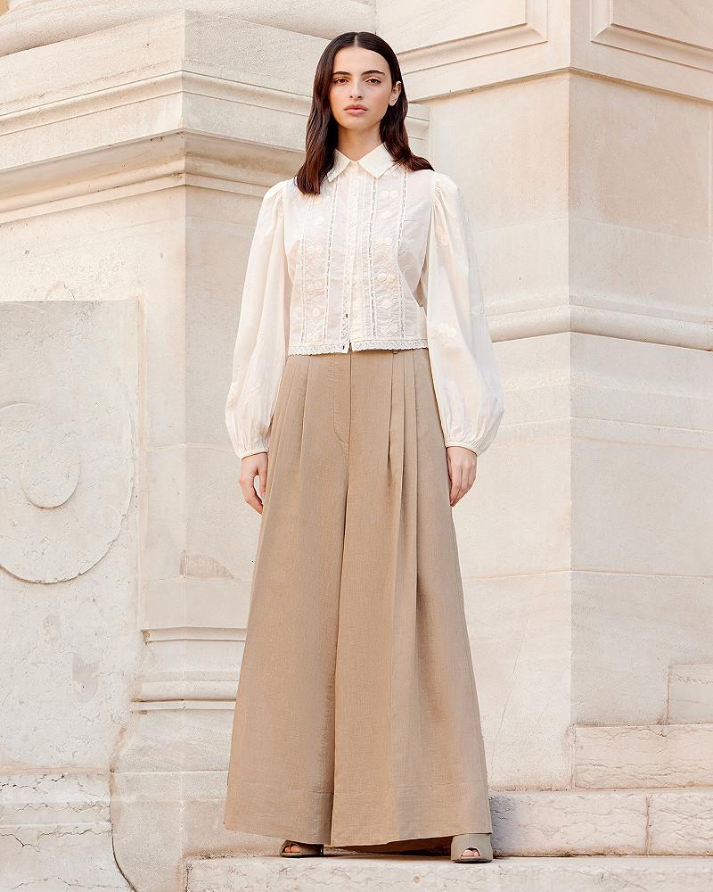 Mes Demoiselles Chemise Sauge Chemise Courte écru En Coton Brodé Et Dentelle