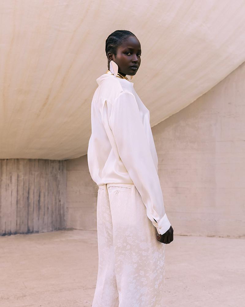 mes demoiselles chemise Silveness Chemise en satin de soie ivoire aux lignes épurées