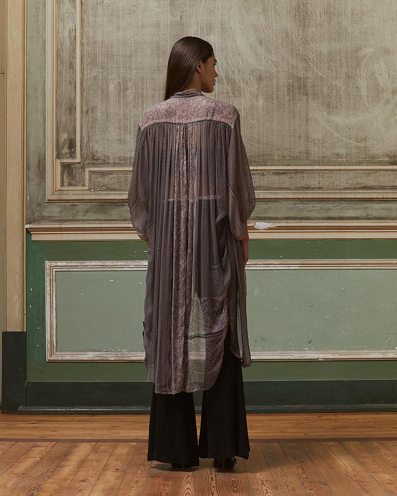 Mes Demoiselles Chemise Willy Longue Chemise En Viscose Et Impression Dentelle Rose