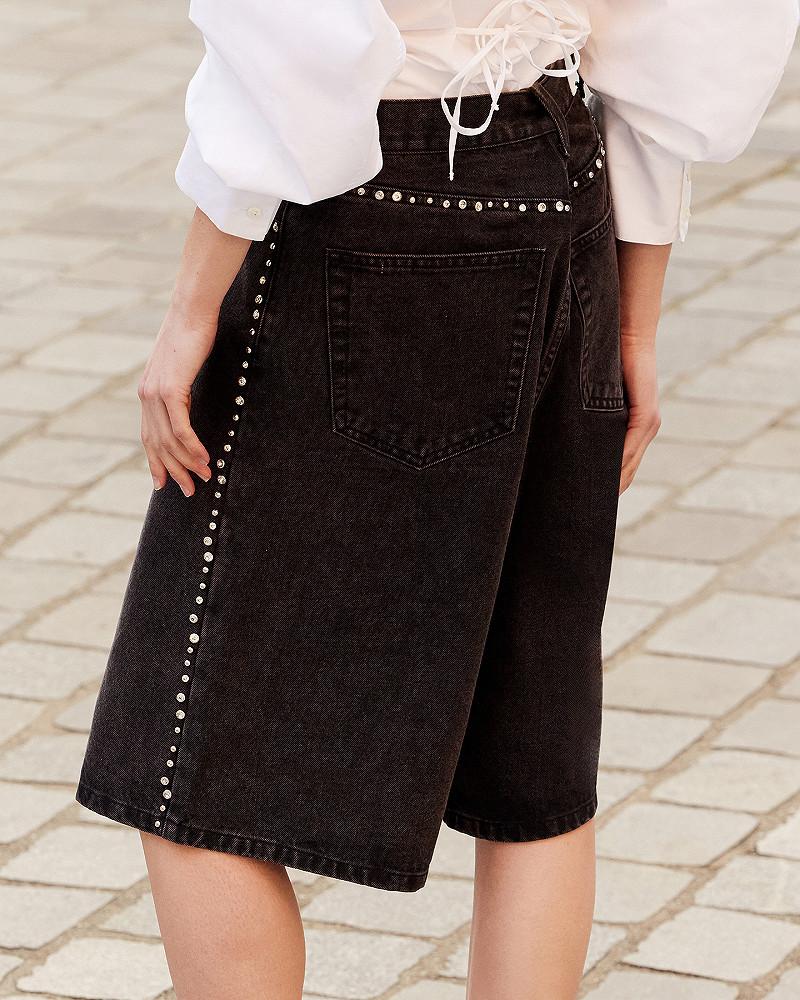 Mes Demoiselles Short Muffin Bermuda Long En Denim Noir Et Pièces Argentés