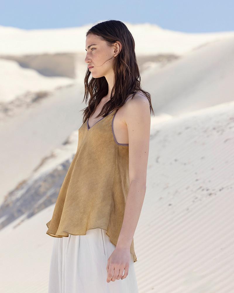 Mes Demoiselles Top Mila Top En Soie Ocre Fines Bretelles