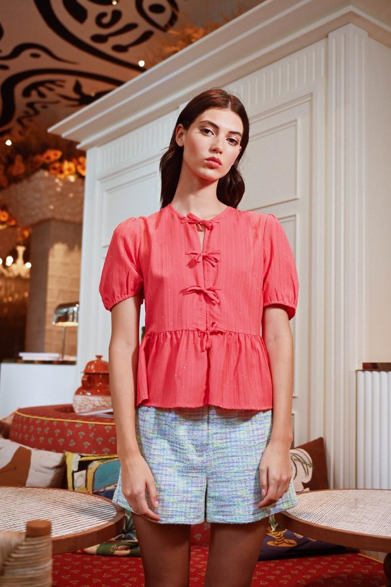 Molly Bracken Blouse Parsemée De Strass à Nouer