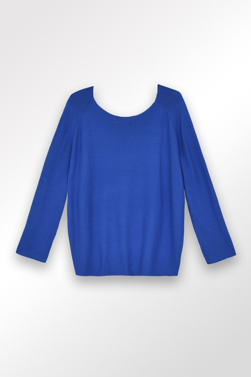 Molly Bracken Pull Oversize