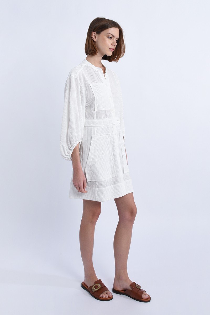 Molly Bracken Robe Blanche à Manches Bouffantes