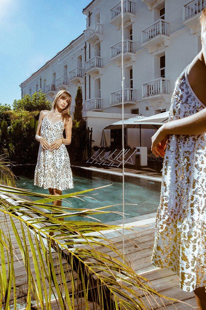 Molly Bracken Robe Courte En Sequins