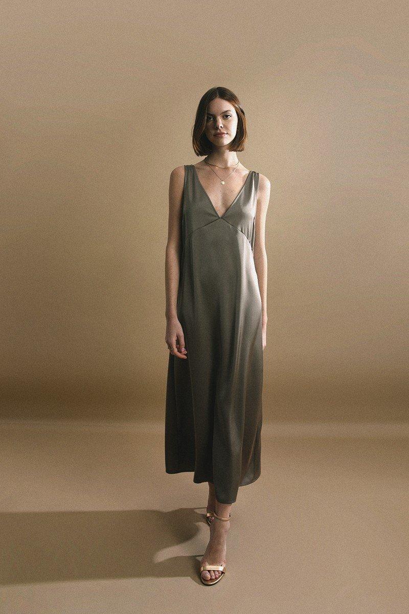 molly bracken Robe satinée col V