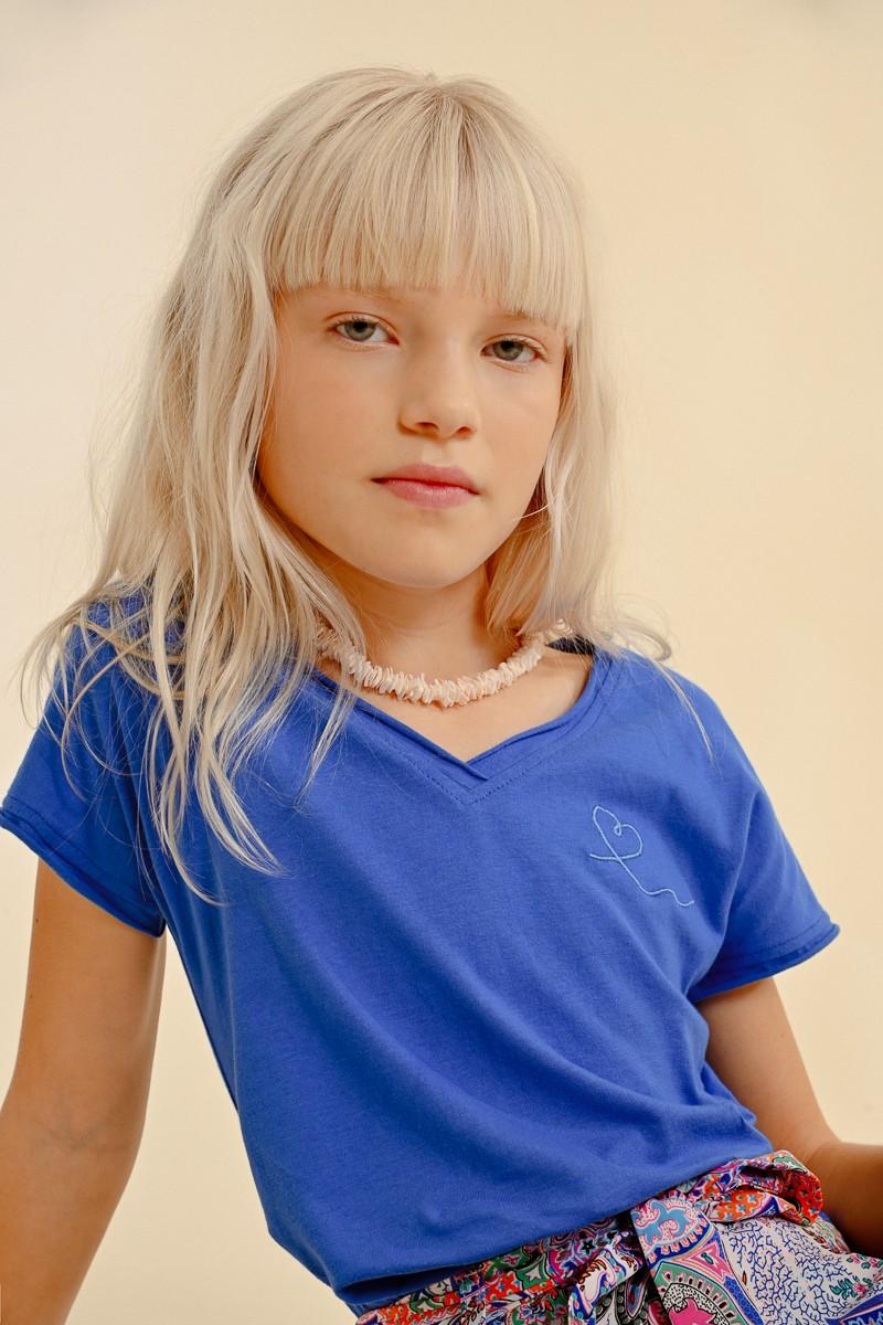 molly bracken T-shirt col V