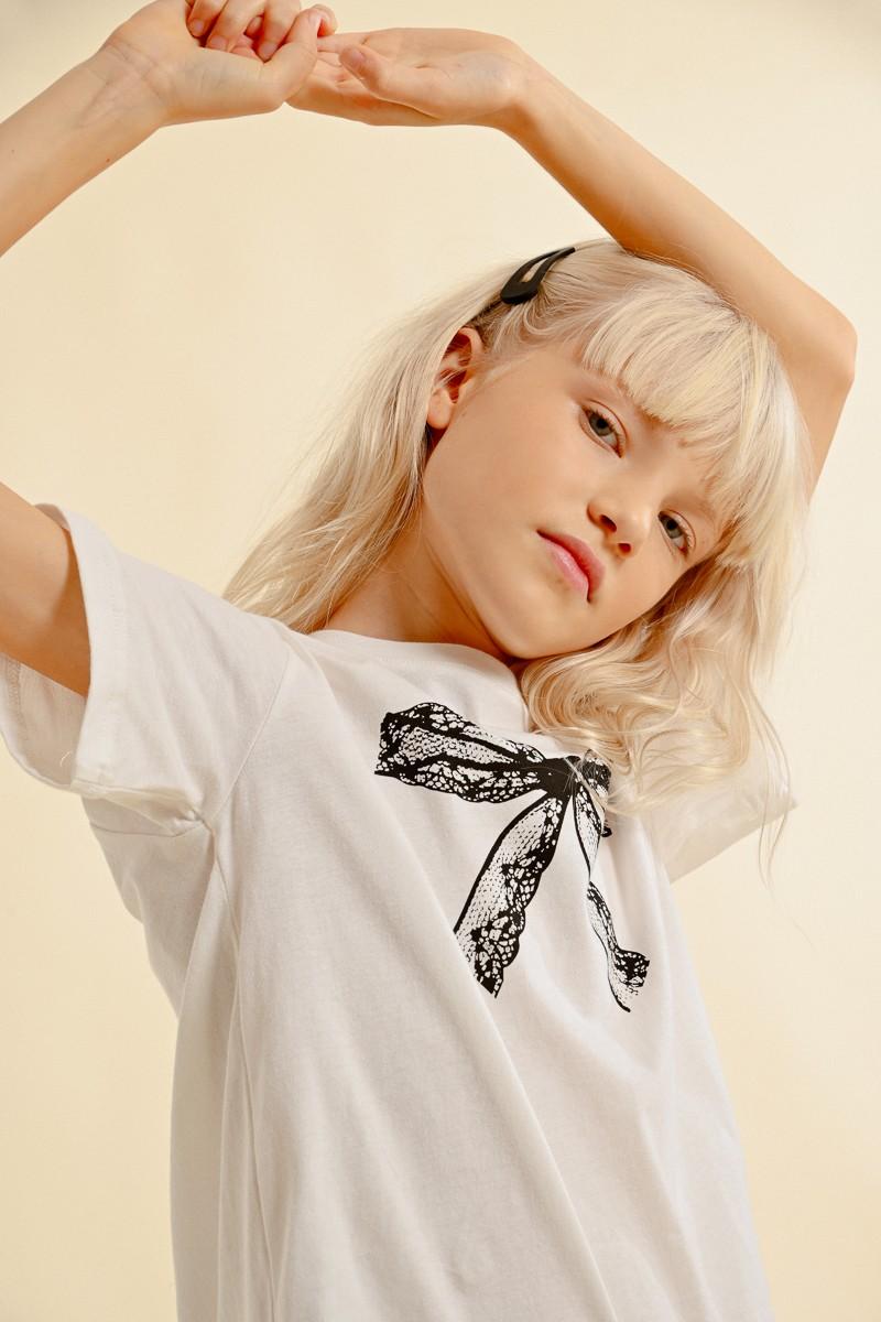 Molly Bracken T-shirt Graphique à Nœud