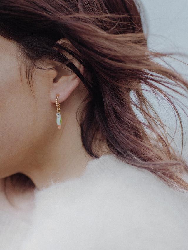 Nach Bijoux Mini Créole Perroquet Blanc & Vert - Vendue à L'unité