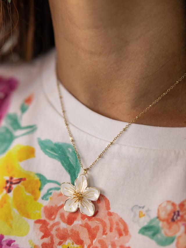 Nach Bijoux Collier Fleur Blanche