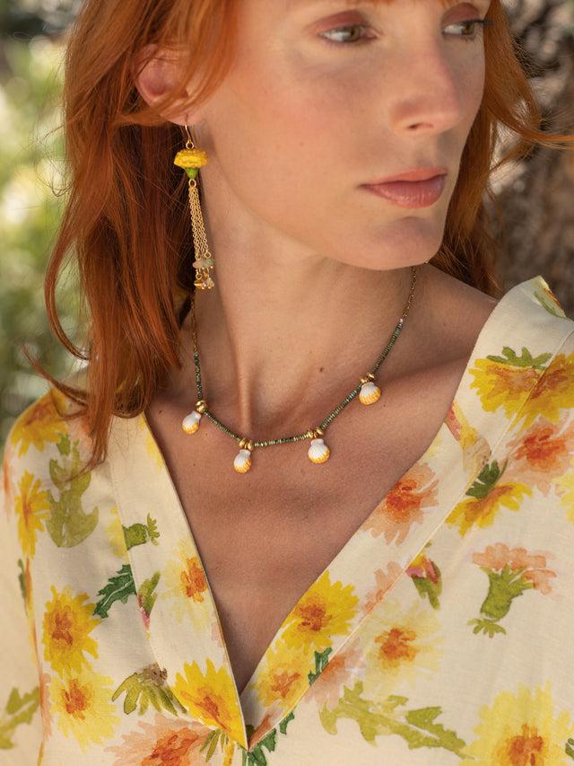 Nach Bijoux Collier Perles D'hématite Coquillages