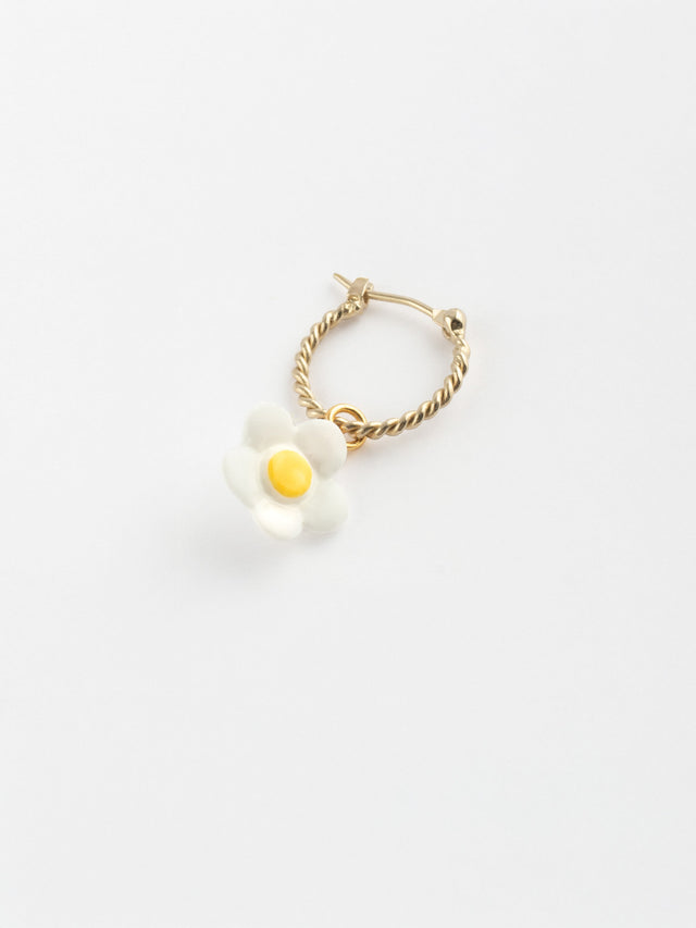 nach bijoux Mini créole fleur blanche