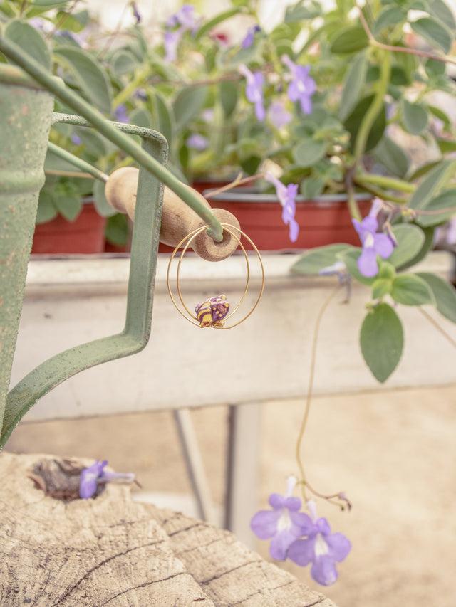 Nach Bijoux Petites Créoles Papillon Violet
